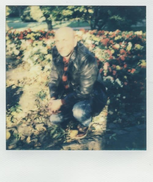 Polaroid-Portrait eines Mannes